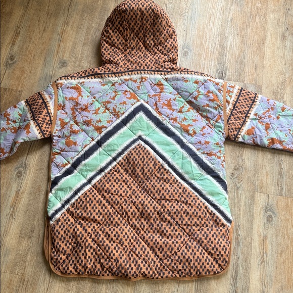 Free People Checkered Patterned puffer - Picture 10 of 11